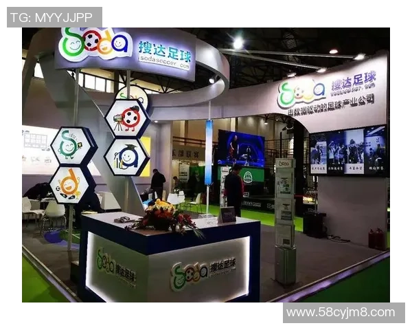 重庆足球队耐力表现创新高引发热议足球实力再攀新高峰